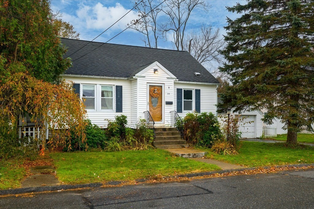 Property Photo:  34 Brightwood Ave  MA 01604 