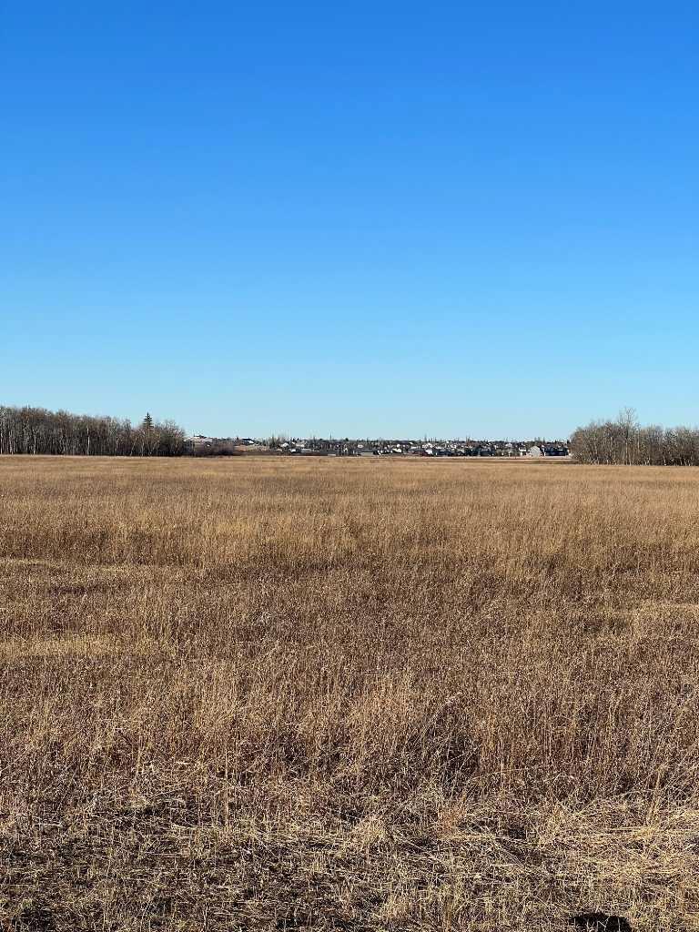 Property Photo: SE-32-71-5-W6 ... AB T8X 0G4