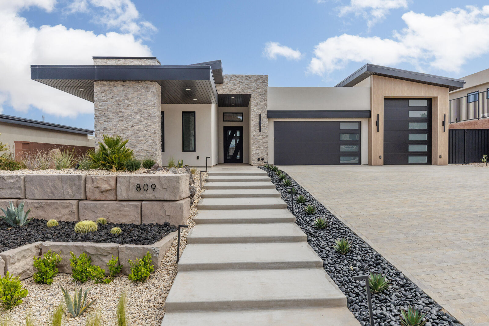 Property Photo:  809 S 1800 W  UT 84737 