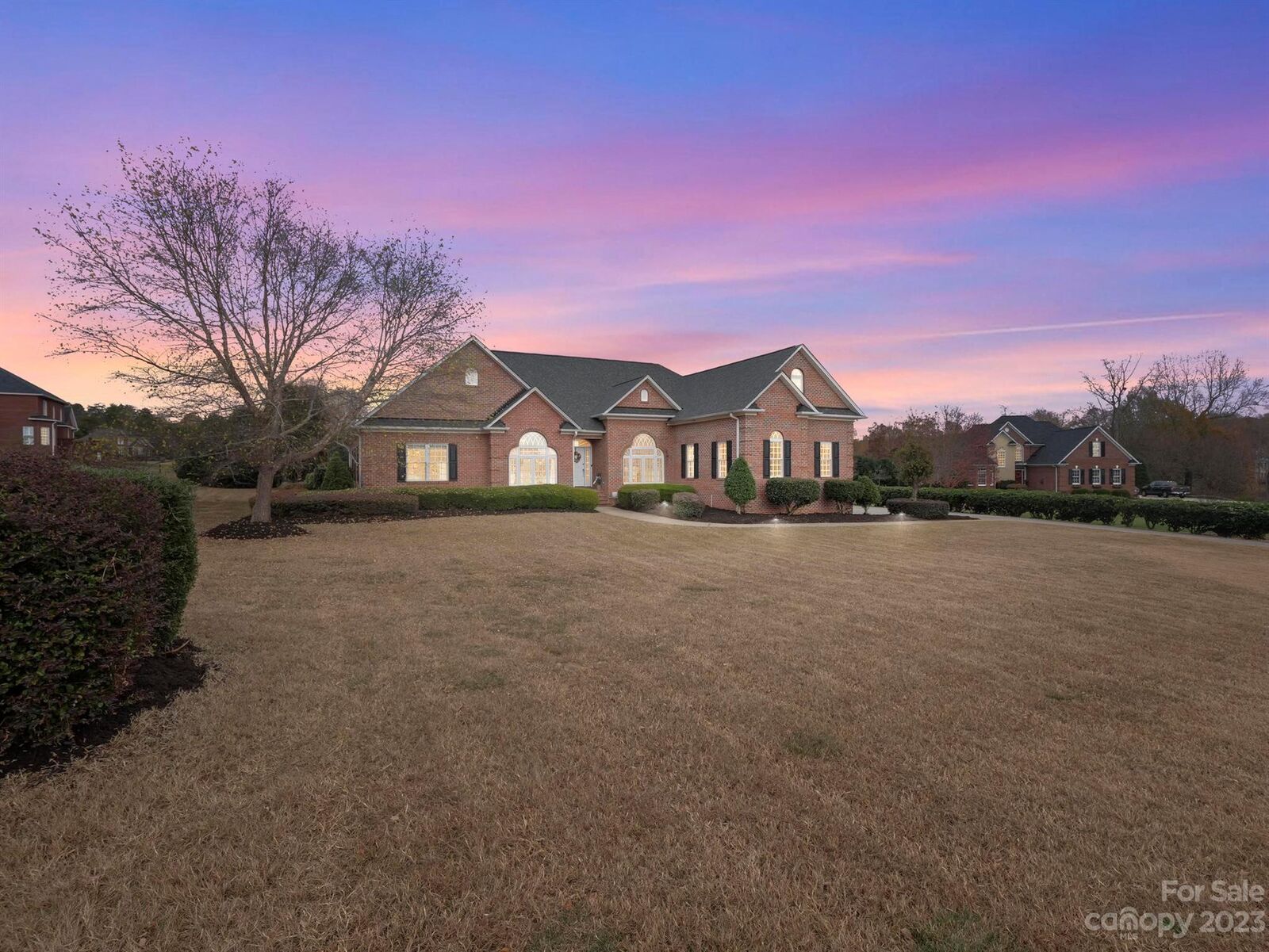 Property Photo:  103 Lakefield Court  NC 28021 