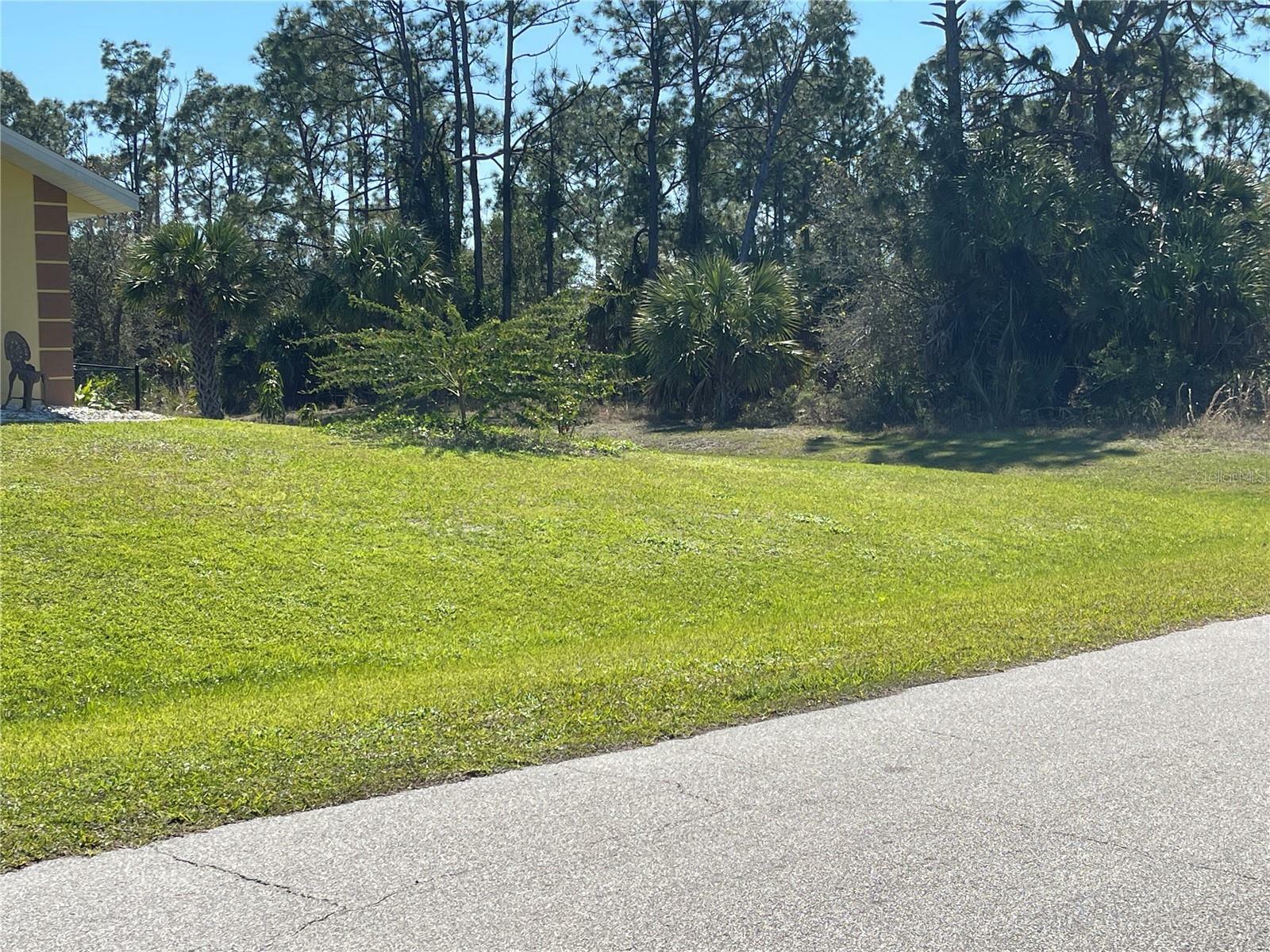 Property Photo: Bannock Circle FL 34288