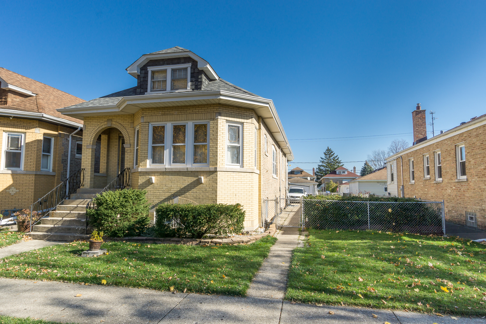 Property Photo:  2553 N 73rd Court  IL 60707 