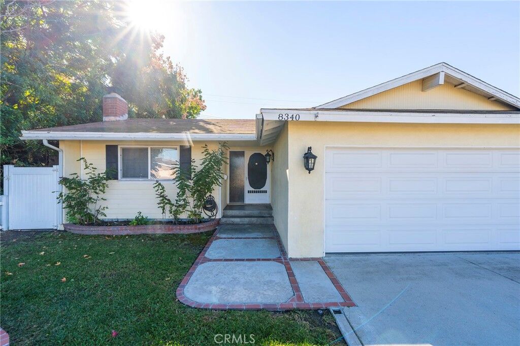 Property Photo:  8340 E Hendrie Street  CA 90808