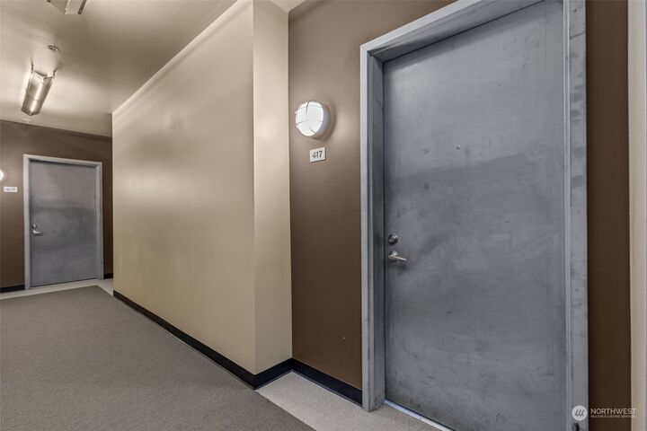 Property Photo: 1414 12th Avenue 417 WA 98122