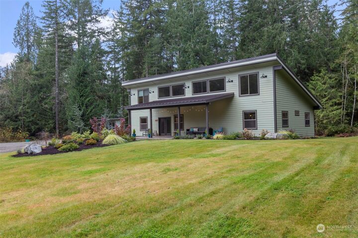House for sale in Seabeck 149 Lost Highway W, Seabeck, WA 98380