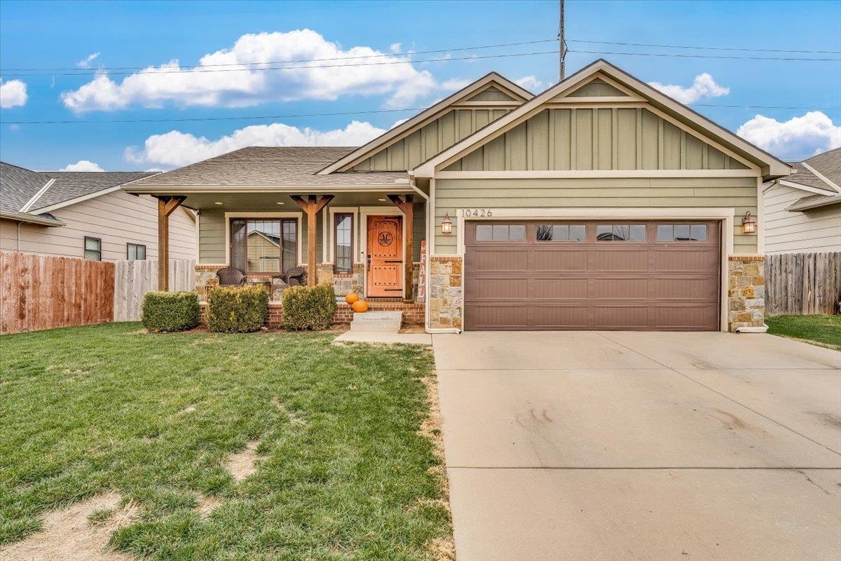 Property Photo:  10426 E Fawn Grove St  KS 67207 