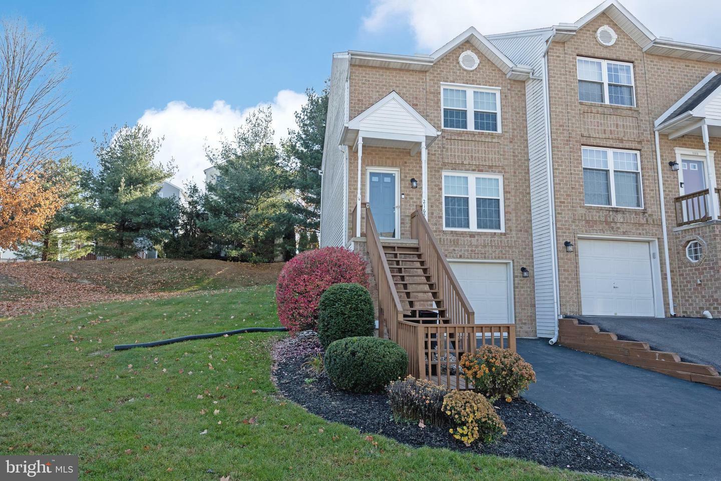 Property Photo:  2165 Saint Clair Court  PA 17110 