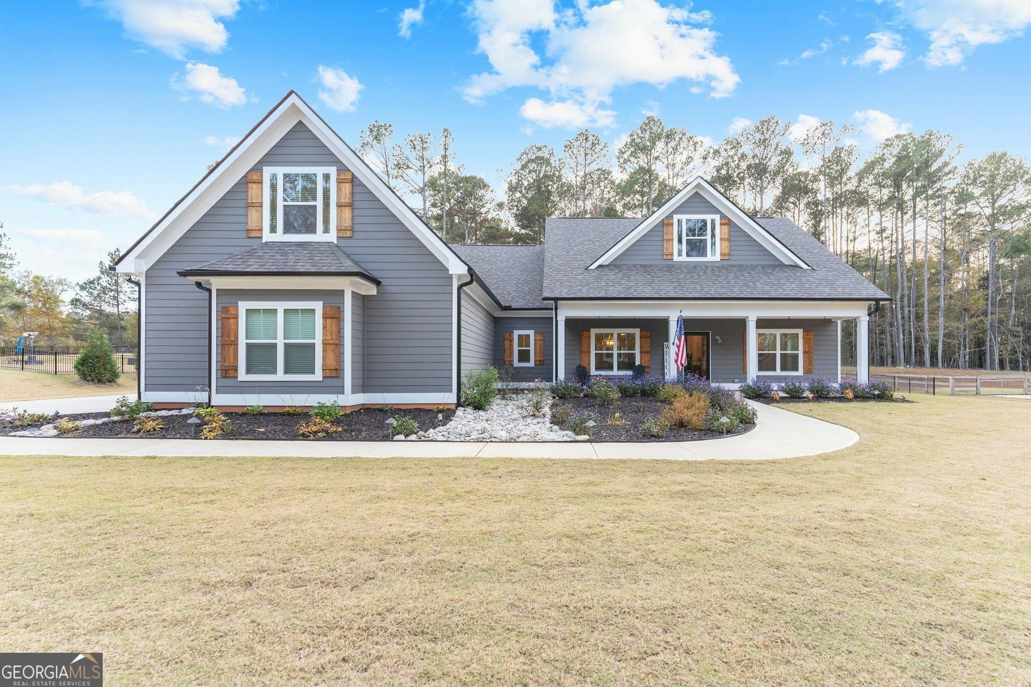 Property Photo: 122 Loyd Road GA 30055