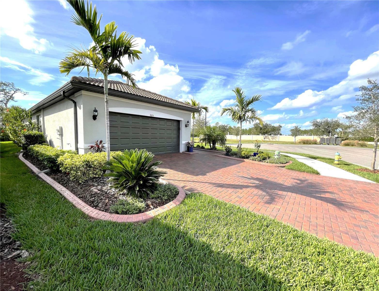 Property Photo:  2615 Brassica Drive  FL 34289 