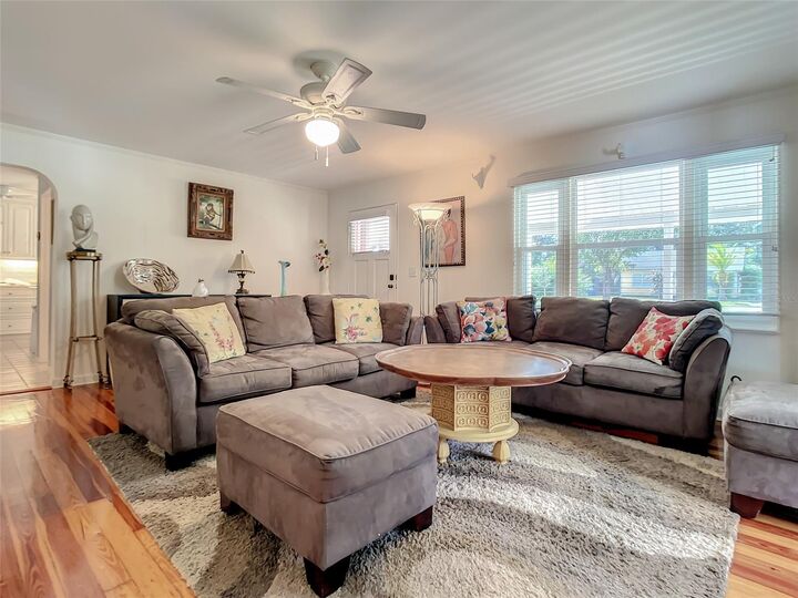 Property Photo: 1209 Live Oak Street FL 32168
