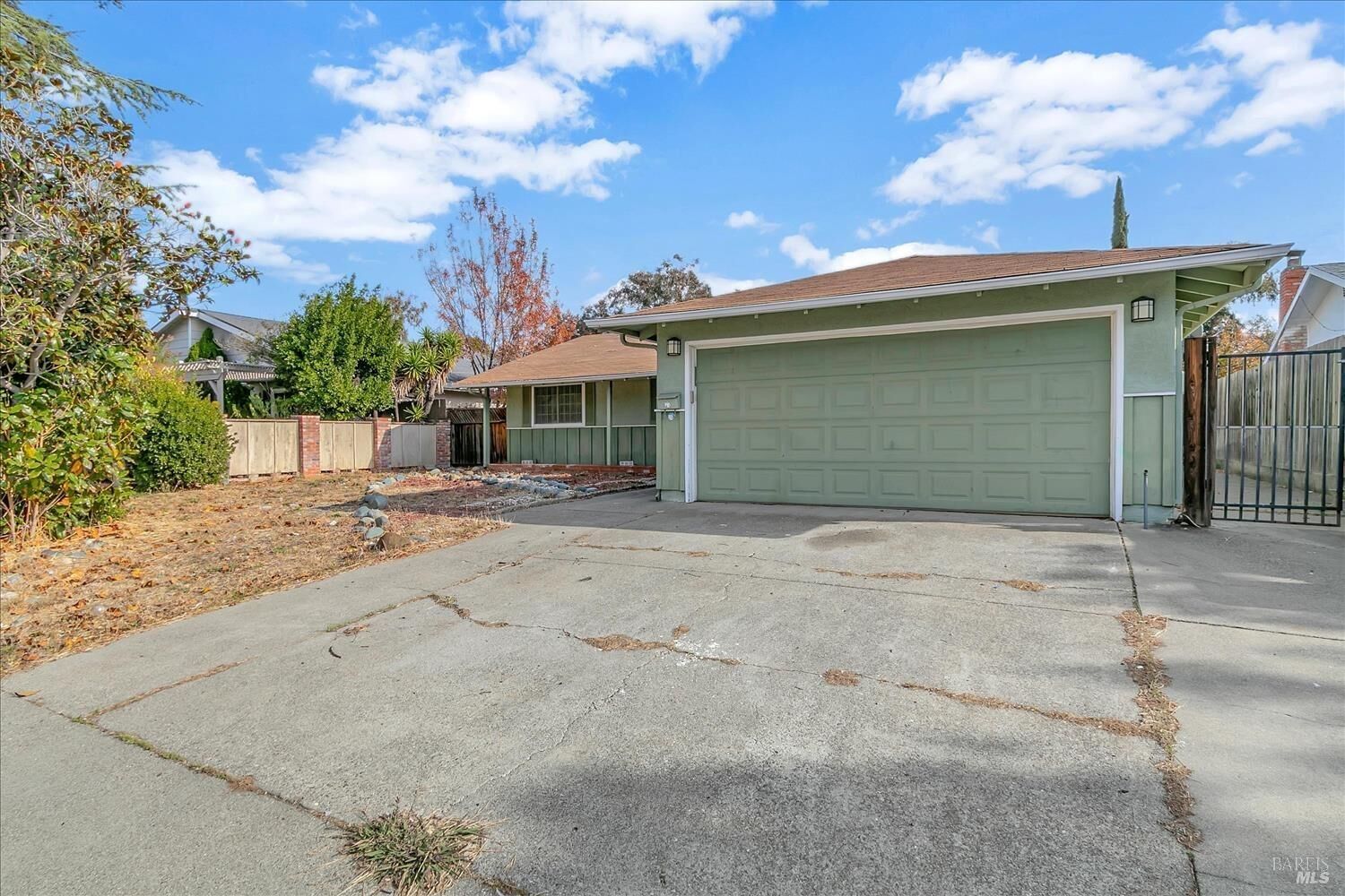 Property Photo: 2312 Santa Clara Drive CA 94533