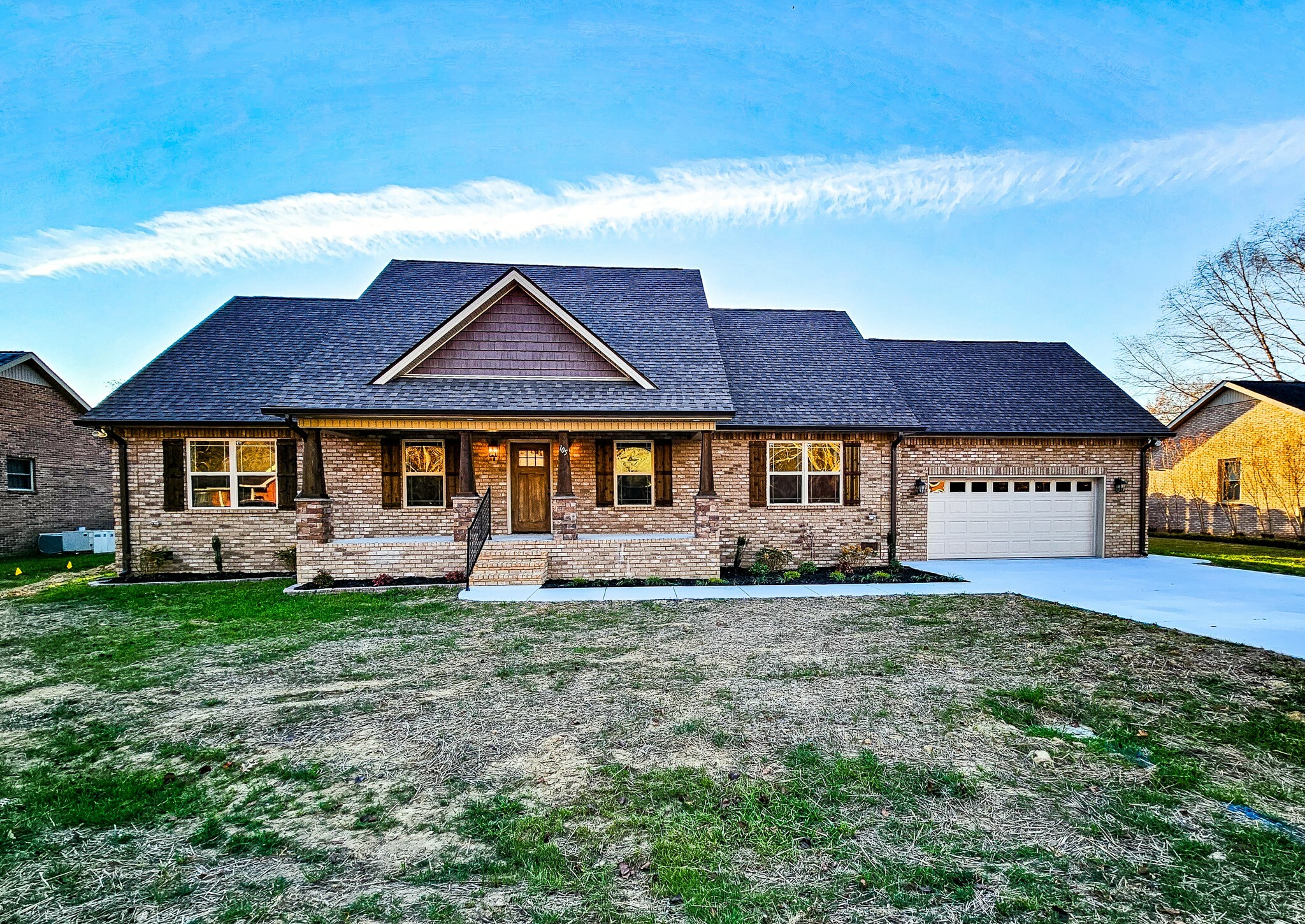 Property Photo:  105 Cumberland Ct  TN 37388 