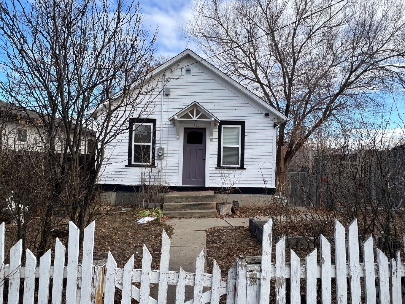 Property Photo: 522 2 Street SW AB T0J 0Y3