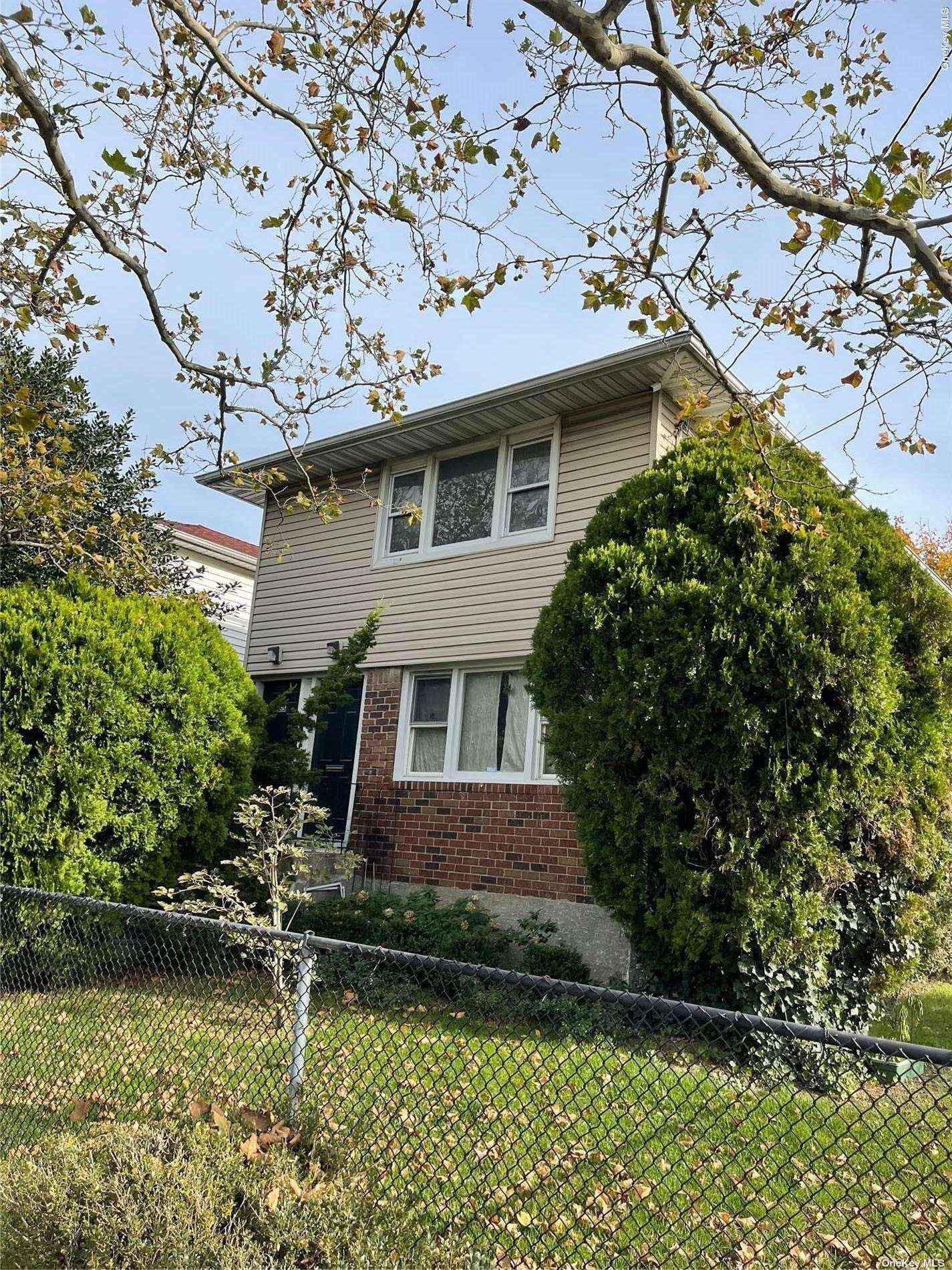 Property Photo:  253 Baldwin Road  NY 11550 