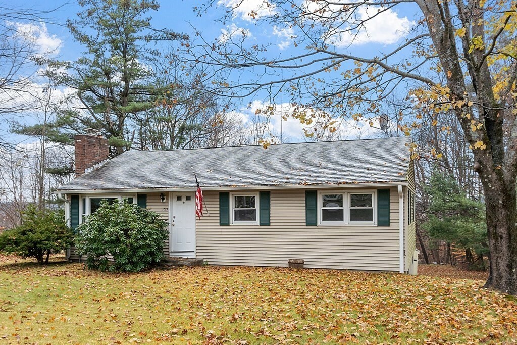 Property Photo:  1029 Franklin Rd  MA 01420 