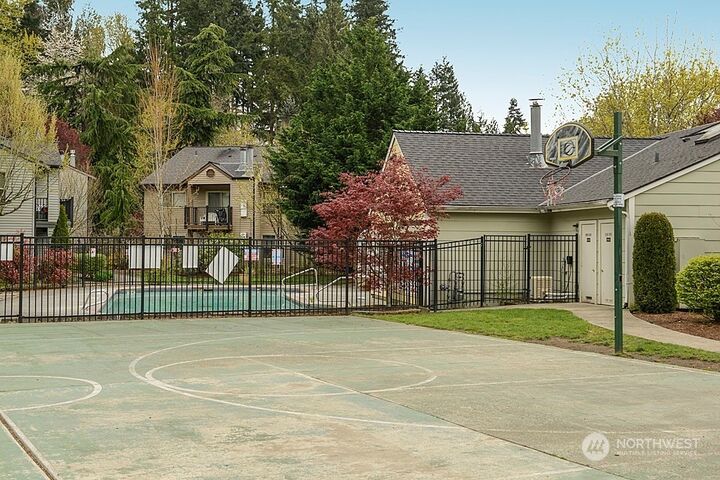 Property Photo:  9805 Avondale Road NE K-236  WA 98052 