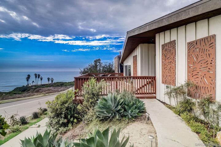 4414 Ladera St  San Diego CA 92107 photo