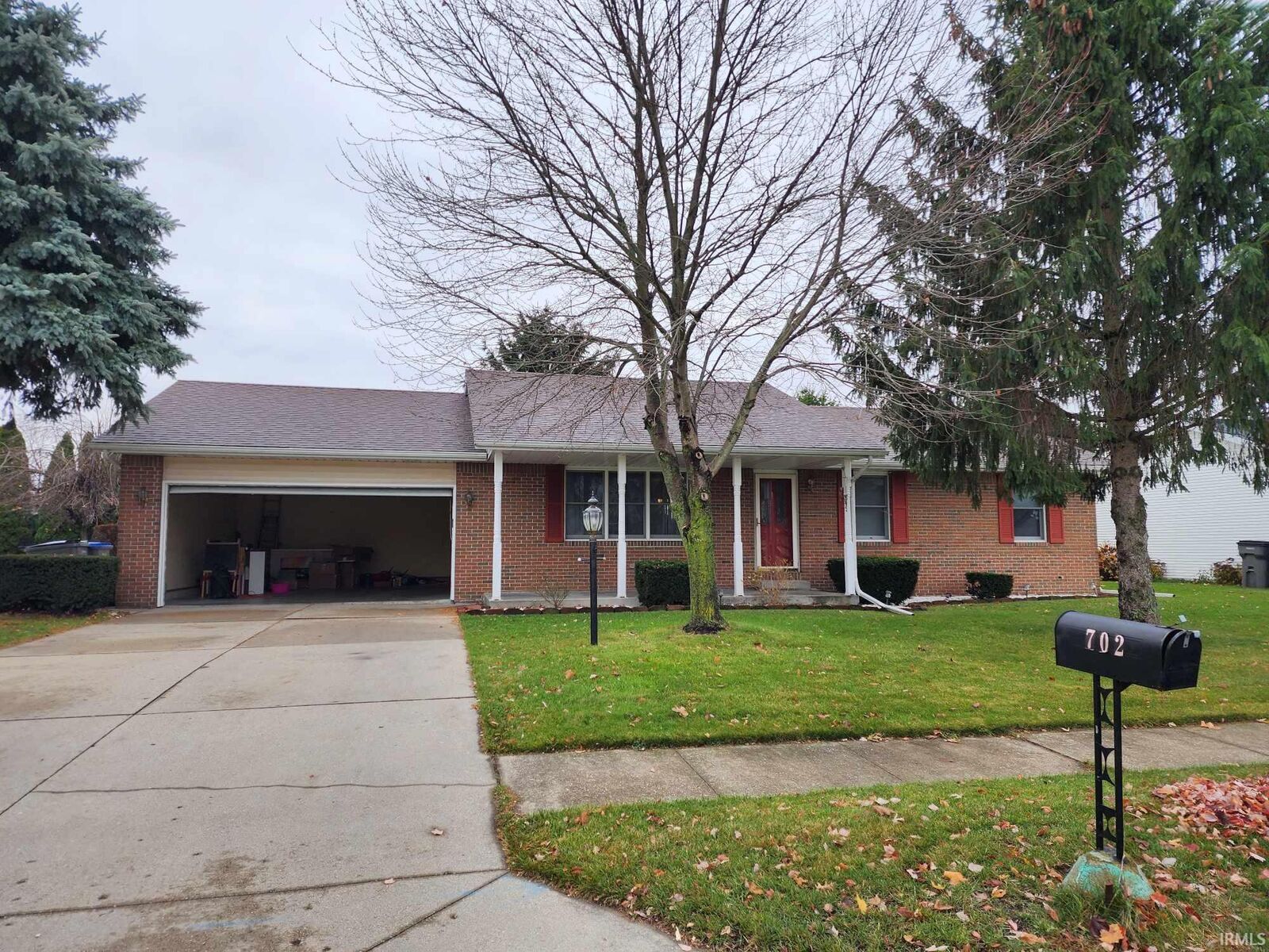 Property Photo:  702 Alana Dr Avenue  IN 46526 