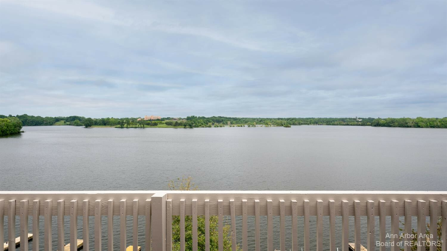 Property Photo:  885 Cliffs Drive  MI 48198 