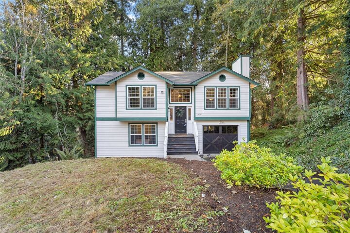 Property Photo:  26282 Edgewater Place NW  WA 98370 