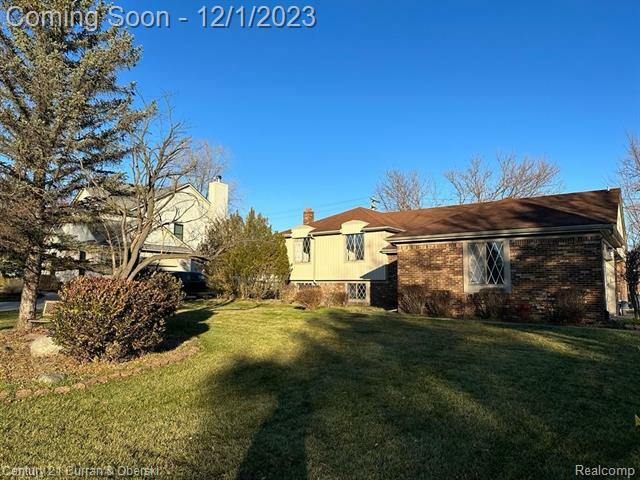 24374 Cote Dnel Drive  Farmington Hills MI 48336 photo