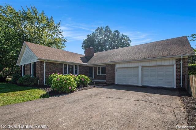 19026 Parke Lane  Grosse Ile Twp MI 48138 photo