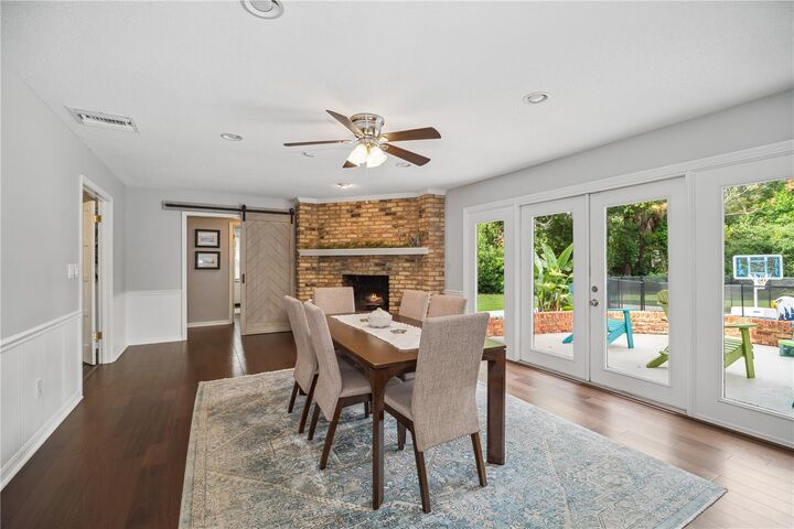 Property Photo:  1205 Roxboro Road  FL 32750 