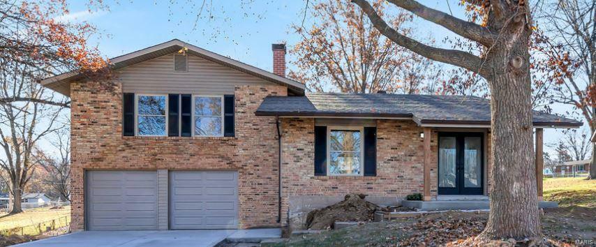 Property Photo:  3026 Timberwood Drive  MO 63303 