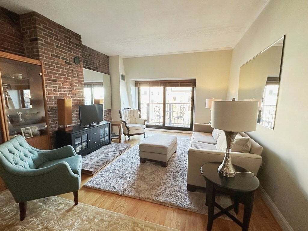 Property Photo: 28 Atlantic Avenue 525 MA 02110