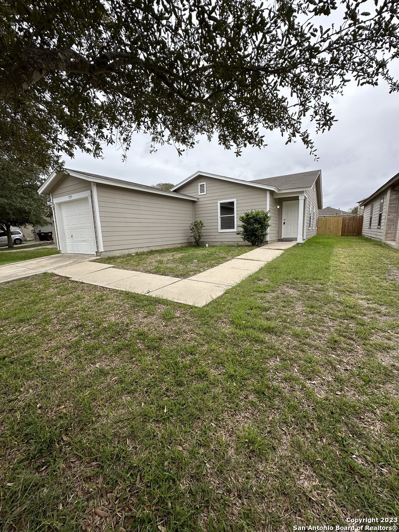 Property Photo:  7219 Archers Coach  TX 78244 