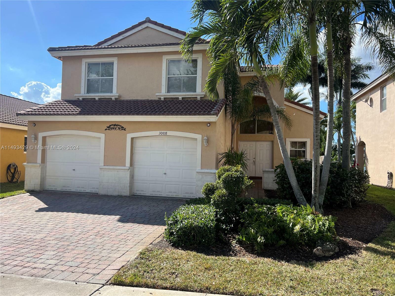 Property Photo: 3008 SW 139th Ave FL 33027