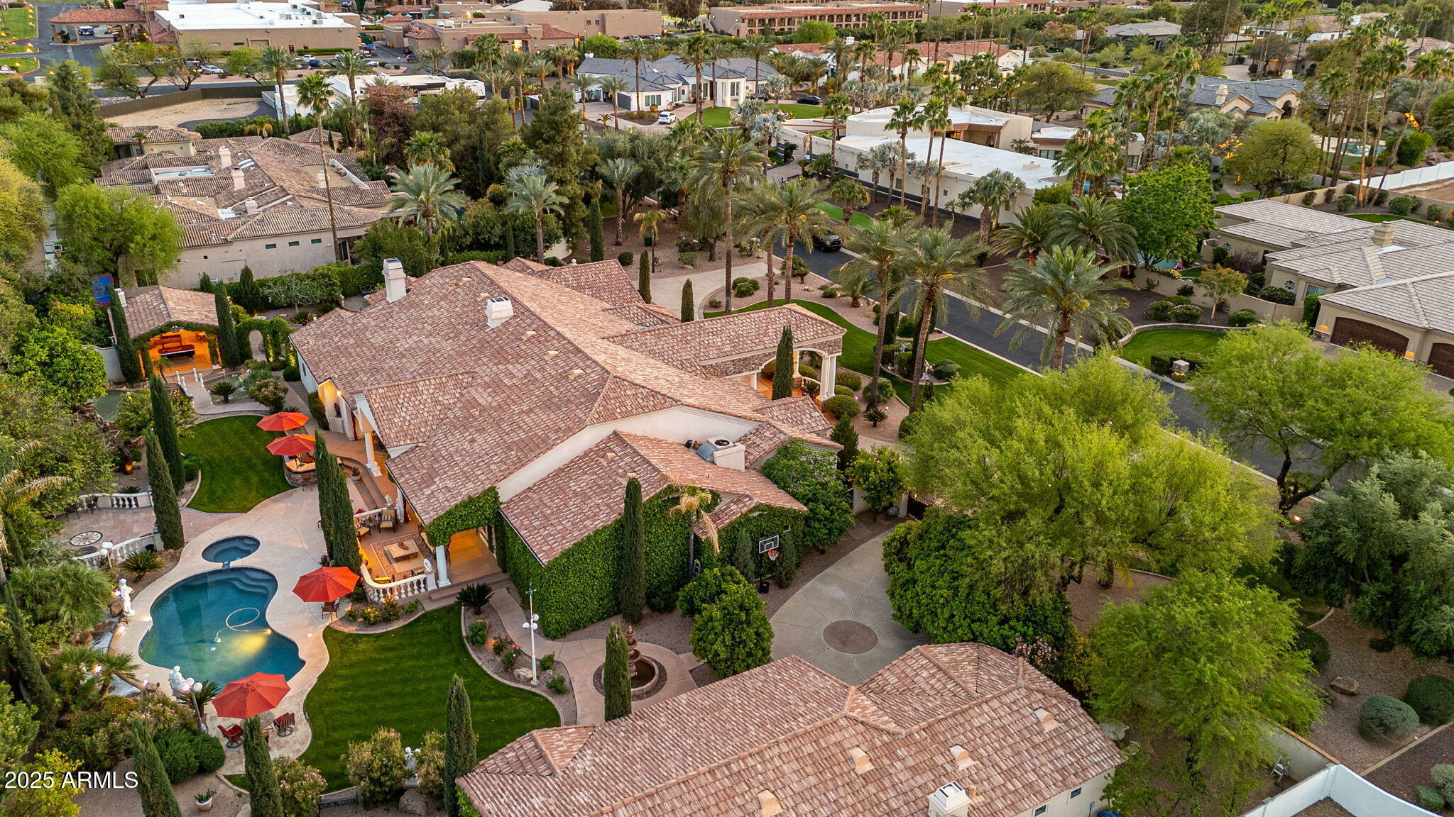 Property Photo: 7291 N 71st Place AZ 85253