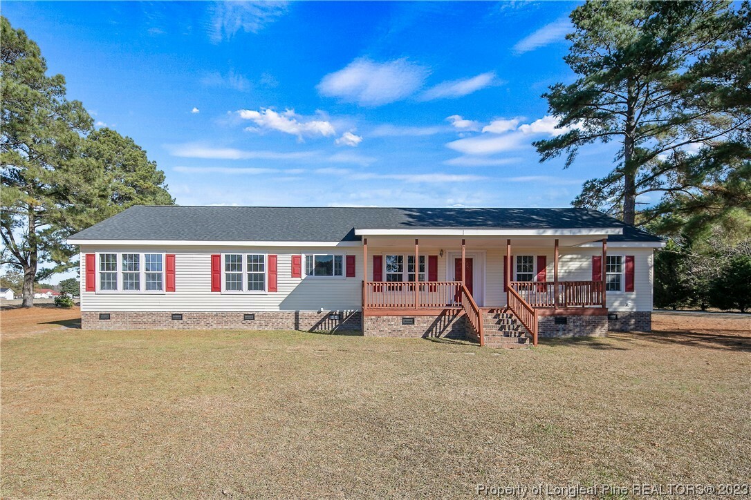 Property Photo:  591 Fred Hall Road  NC 28391 