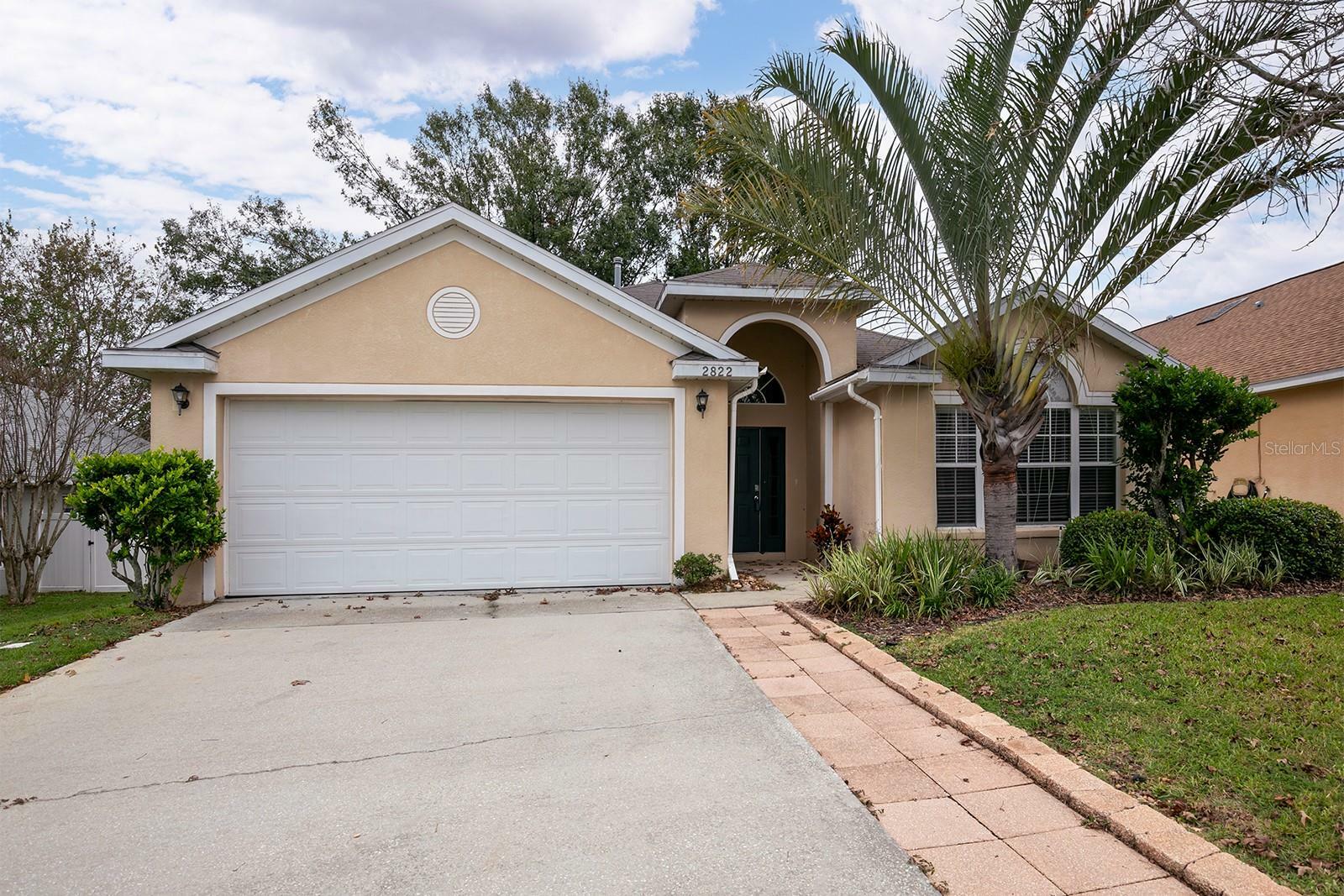 Property Photo:  2822 Mayflower Loop  FL 34714 