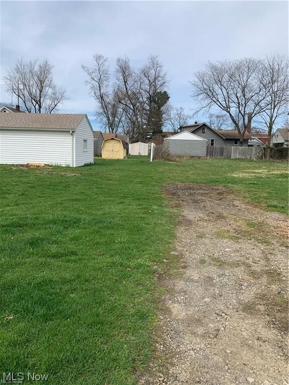 Property Photo:  116 Shadyside Drive  OH 44512 