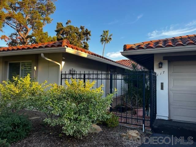 Property Photo: 117 Villa Hermosa Ct. CA 92075