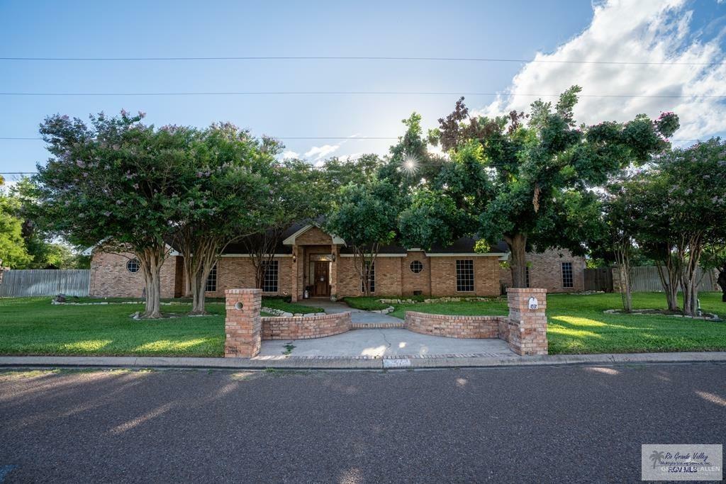 Property Photo:  505 N 17th Street  TX 78537 