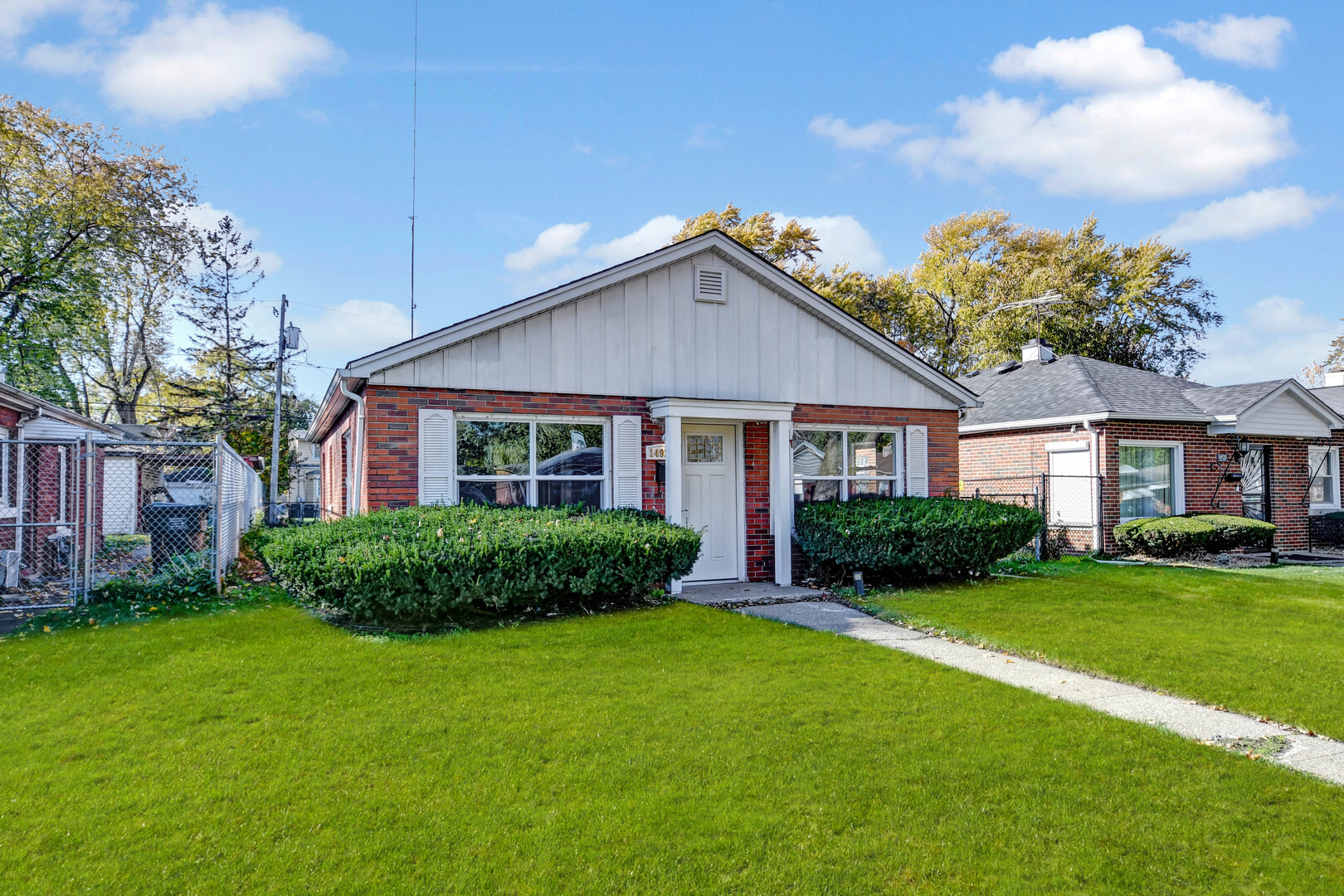 Property Photo:  14924 Oak Street  IL 60419 