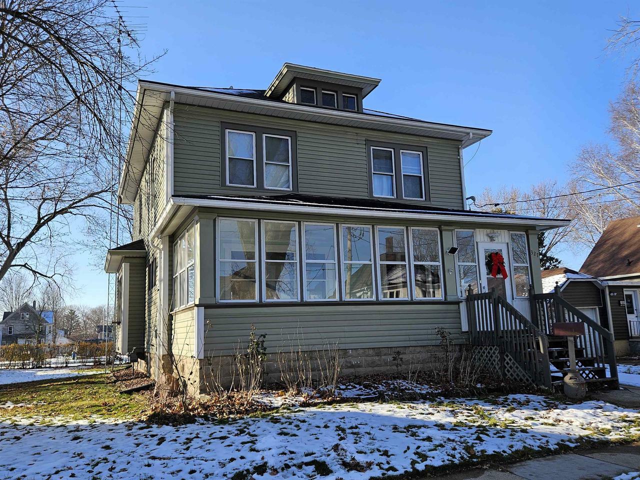 Property Photo:  327 Williams Street  WI 53956 