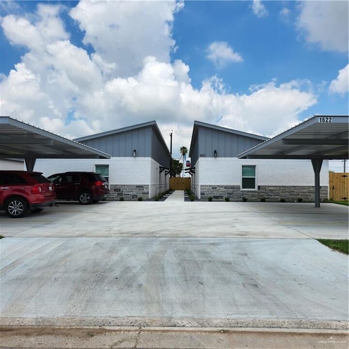 1622 Playa Drive 1  Weslaco TX 78596 photo