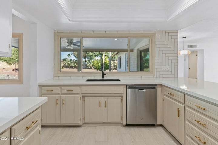 Property Photo: 8219 N 51st Drive AZ 85302