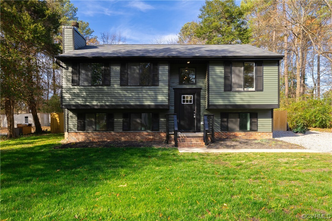 Property Photo:  2506 Edenbrook Drive  VA 23228 