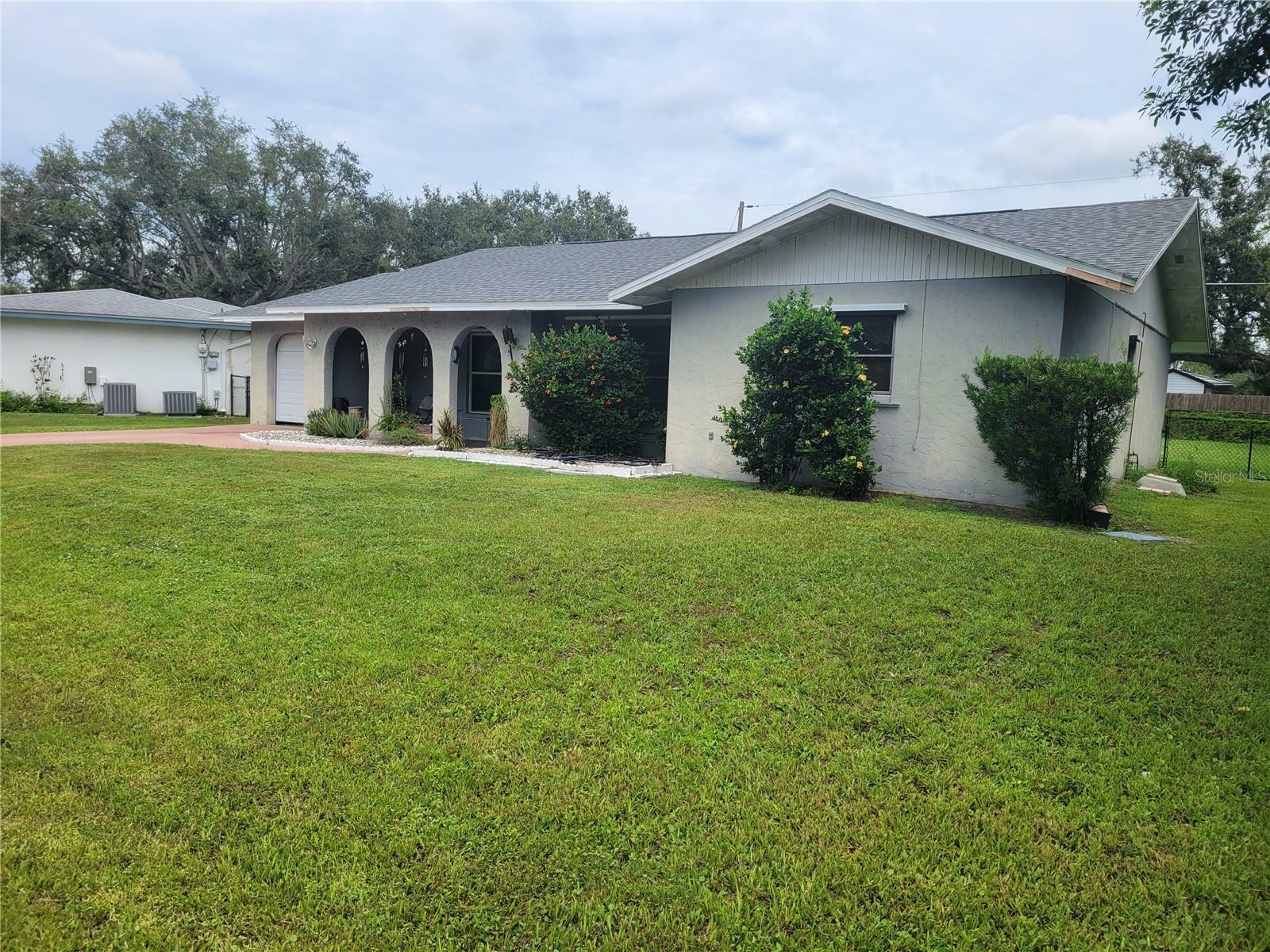 Property Photo:  20194 Albury Drive  FL 33952 