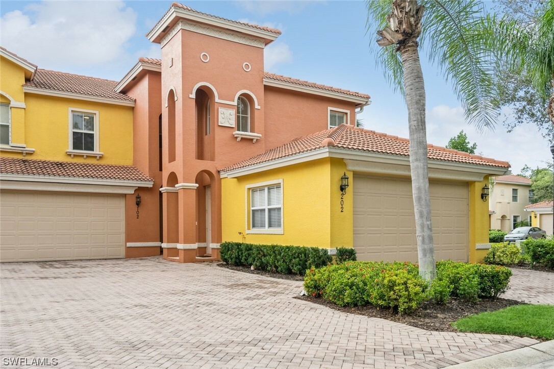 Property Photo:  12050 Lucca Street 202  FL 33966 