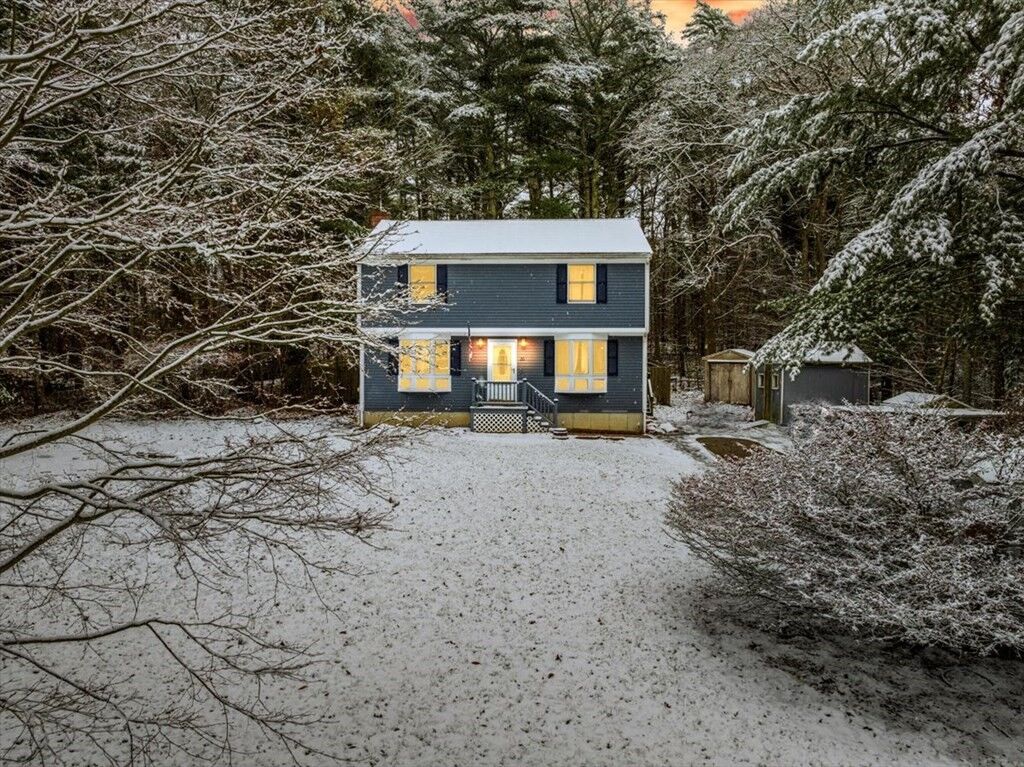 Property Photo:  20 Wareham Rd  MA 02360 