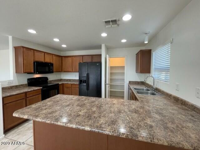 Property Photo:  28981 N Coal Avenue  AZ 85143 