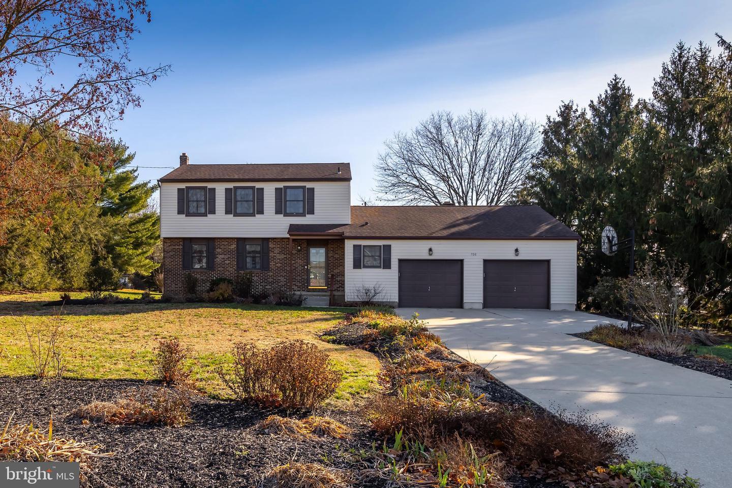 Property Photo:  708 Union Road  NJ 08056 