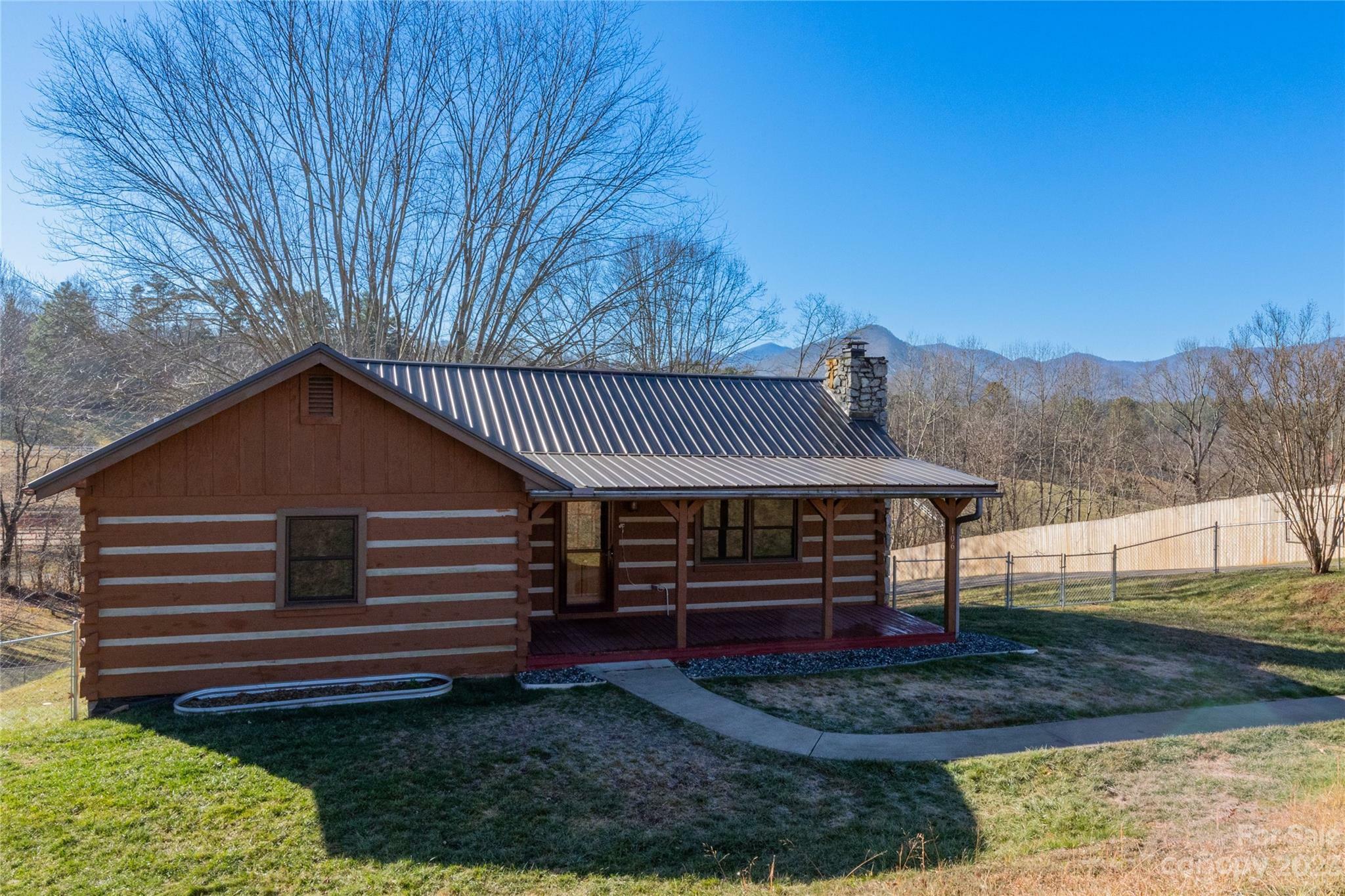 Property Photo:  106 Gibbs Road  NC 28748 