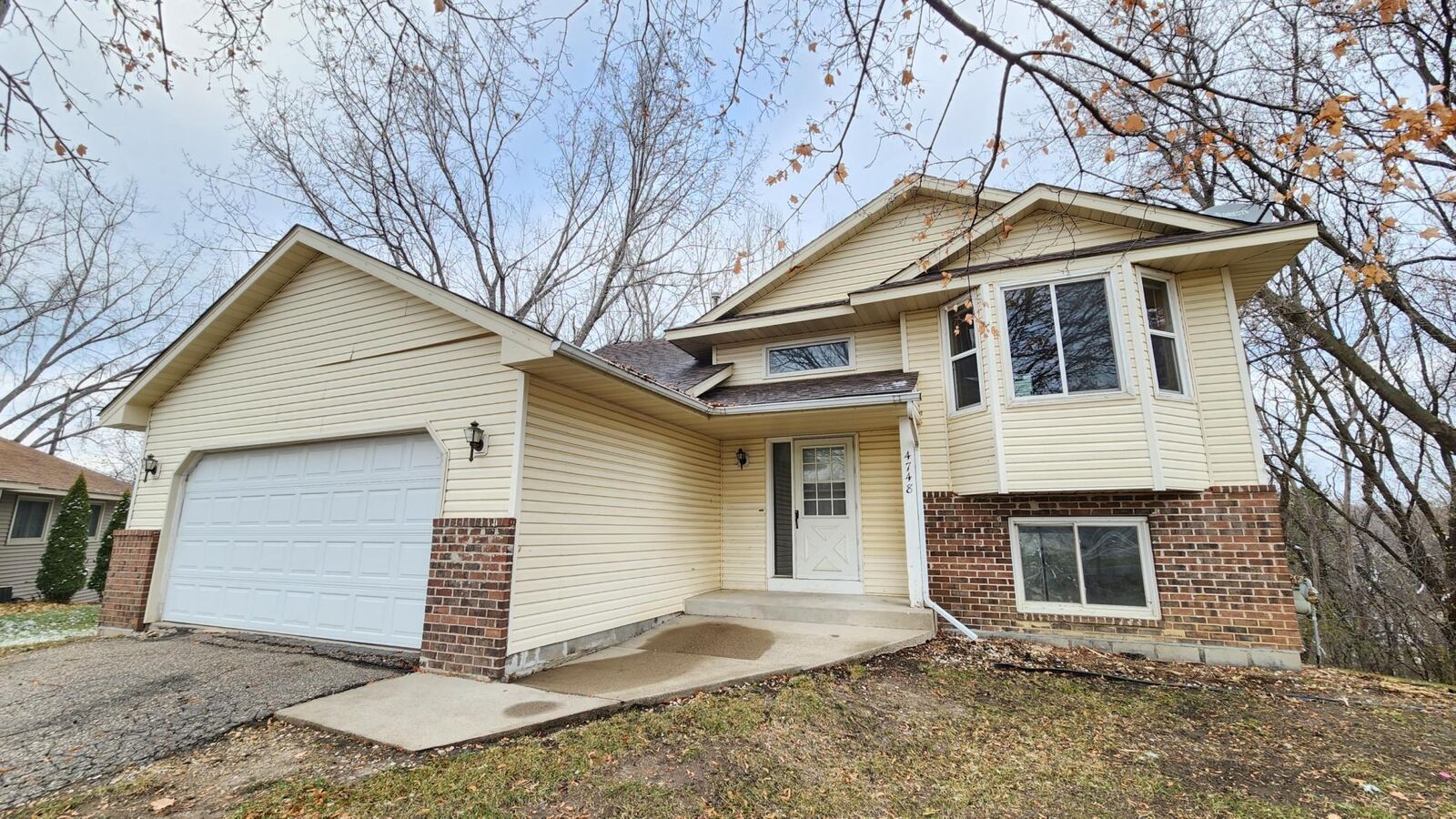 Property Photo:  4748 Natchez Court  MN 55378 