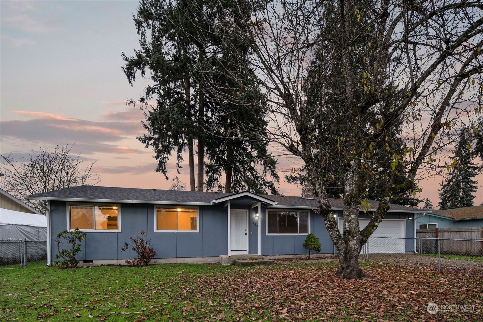 Property Photo: 22201 44th Avenue E WA 98387